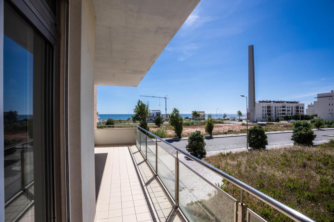 Foz Village Beach By Rent4All Buarcos Exterior foto