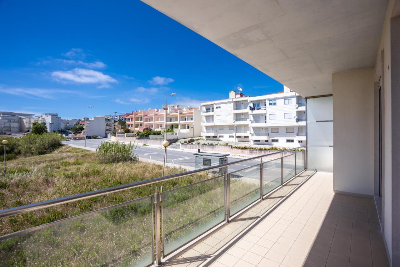 Foz Village Beach By Rent4All Buarcos Exterior foto